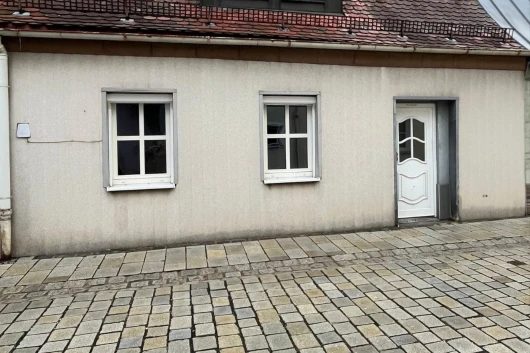 Charmantes Reihenmittelhaus in zentraler Lage von Tirschenreuth