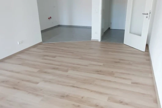 Moderne Erdgeschosswohnung mit Garten und Terrasse in Nittenau zu vermieten