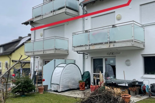 Neuwertige Eigentumswohnung mit Carport in Nittenau